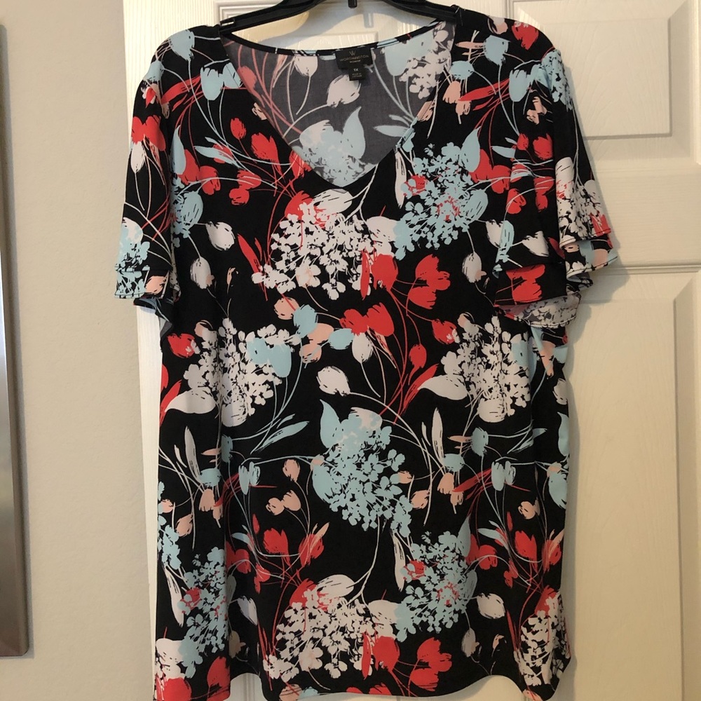 Multicolored top from Liz Claiborne size 1X